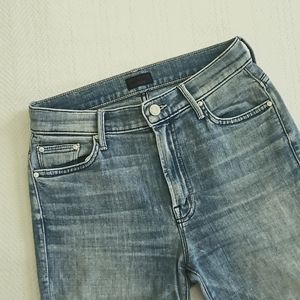 MOTHER Insider Crop Two Step Fray